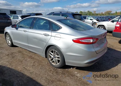 2013 Ford Fusion Se z USA, uszkodzony, nr VIN 3FA6P0H72DR138688